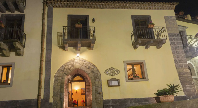 Hotel Federico II, Забронировать Отель Кастильоне-ди-Сицилия Этна