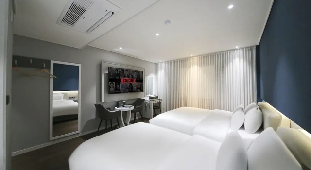 Двухместный номер Standard с видом на озеро Seosan Hound Hotel