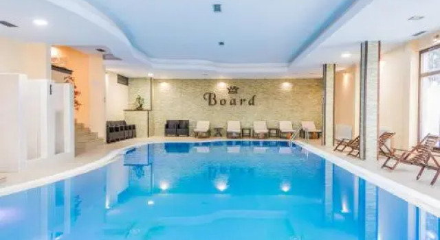 Hotel Board
