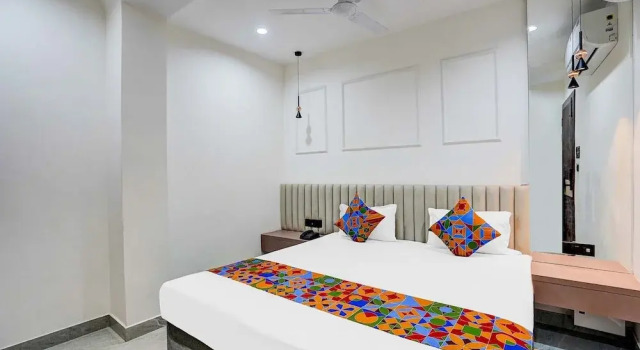 Fabhotel Sanviraaj