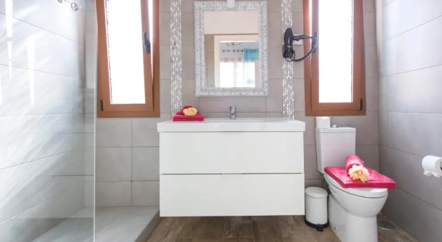 Коттедж Villa Bella Lucia 3. Piscina Climatizada, WiFi, BBQ