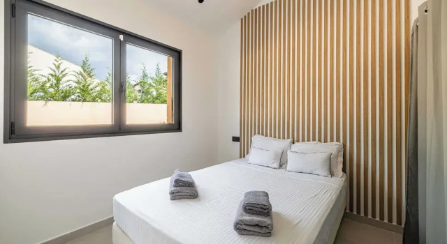 Modern Villa with Heated Pool and Garden, Rezervasyon Villa Sophia Antipolis havuzlu oteller, Yüzme Havuzu