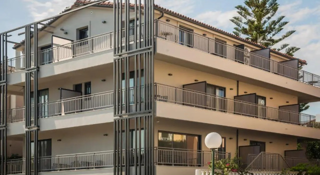 Skala Hotel, Забронировать Отель Отели Скал с завтраком, рядом с Пляж Скала, Завтраки