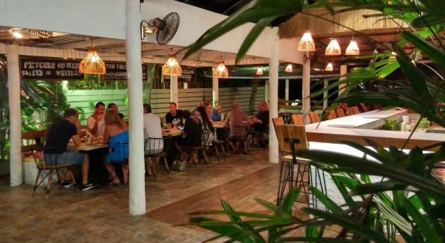 La Casa Tropicana by Cospace, Забронировать Отель Отели Ко-Пханган с парковкой, рядом с Черная луна, Баан Тай, Парковка