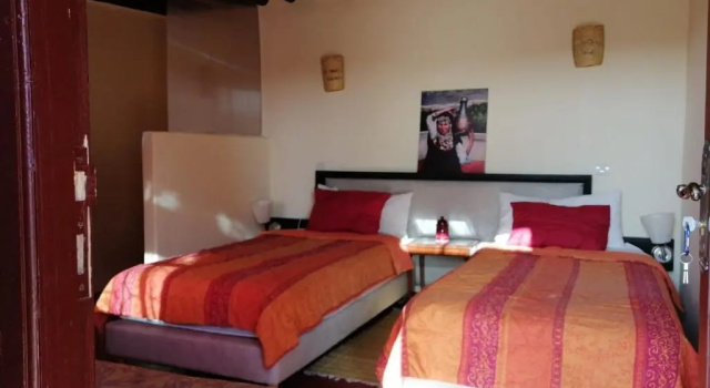 Standard double chambre Vue piscine Riad Darga Rouge