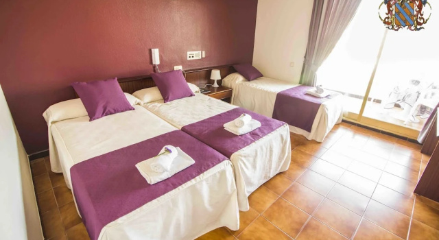 Трёхместный номер Standard Hotel Victoria