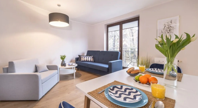 Apartment Paris 21 by Renters, Varaa Huoneisto Górny Sopot 