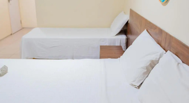 Трёхместный номер Standard D8 Hotel