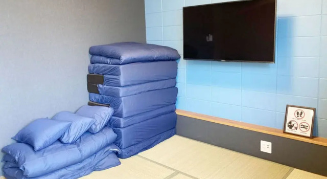 Condo Hotel Joy Inn, Забронировать Отель Отели Наха с парковкой, рядом с Здание администрации префектуры Окинавы, Парковка
