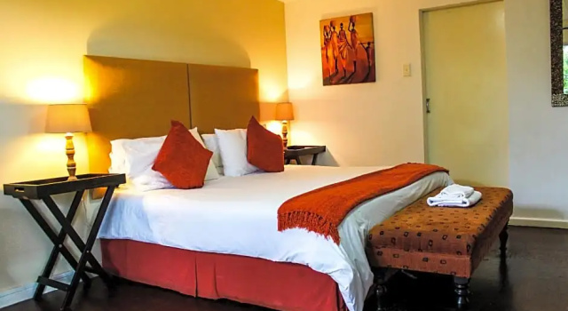 45 Broadway Lodge, Забронировать Отель Отели Дурбана 3 звезды, рядом с Beachwood Golf Club, 3*