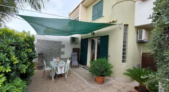 Коттедж Holiday home Villetta Le Dune