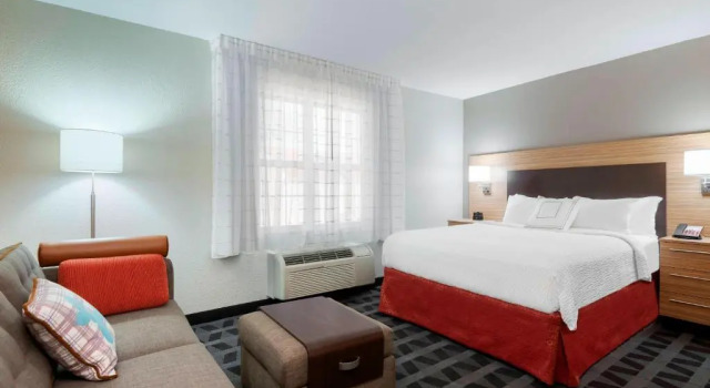Двухместная студия TownePlace Suites by Marriott Savannah Midtown
