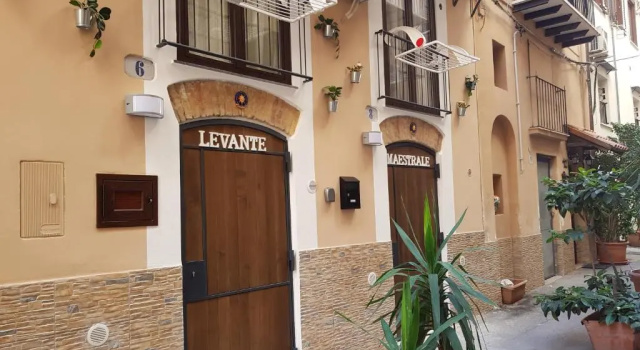 Апартаменты La Rosa Dei Venti " LEVANTE "