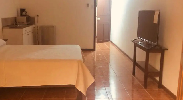 Casa Familiar Villa Aura, Rezervovat Vila Hotely v Quepos s bazénem, Bazén