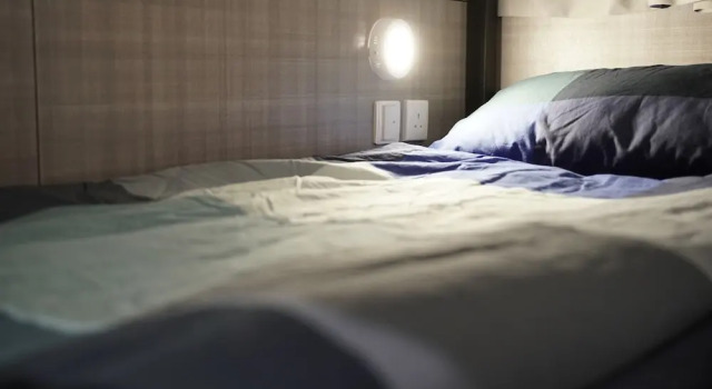 Zzz Lounge, Забронировать Отель Коулун Гонконг