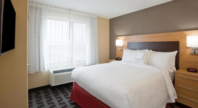 Люкс с 2 комнатами с видом на город Towneplace Suites Sioux Falls South