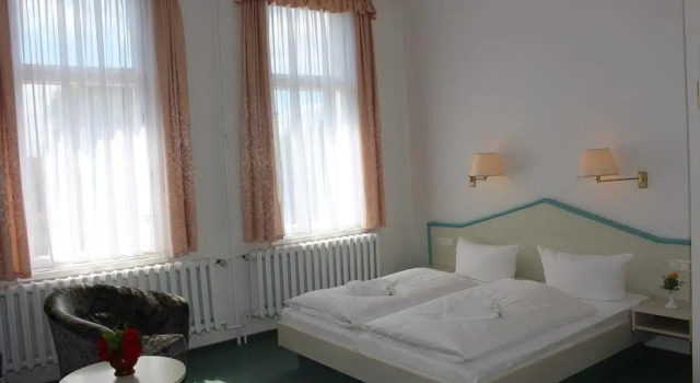 Baltisches Haus Pension Moll, Réserver Hôtel Hôtels à Zinnowitz avec parking, Parking