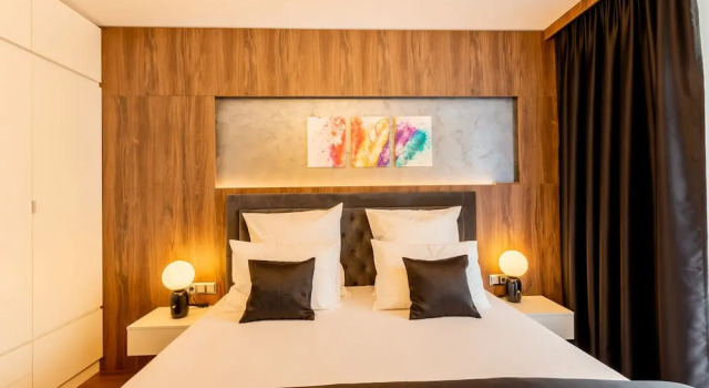 Апартаменты Bach Apartments