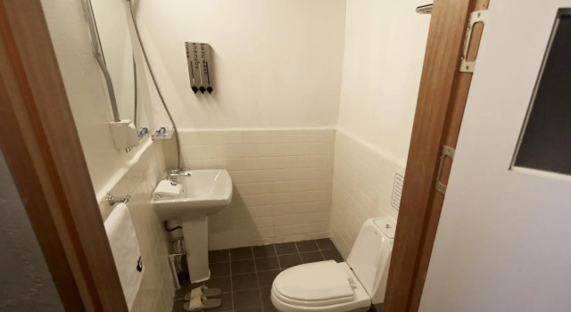 Кровать в общем номере (женский номер) G Guesthouse Itaewon In Seoul