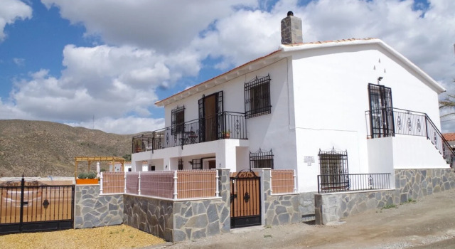Casa Leonora, Забронировать Отель Вера-Плайя Коста-де-Альмерия