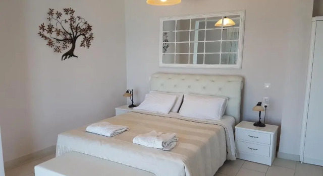 Люкс Paralia Luxury Suites