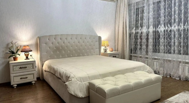 Cottage in the passage of 1st Alley 40, Prenota Casa vacanze Hotel a Central Russia con piscina, Piscina