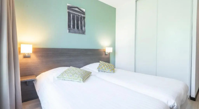 Двухместная студия Superior Comfort Aparthotel Nimes Centre