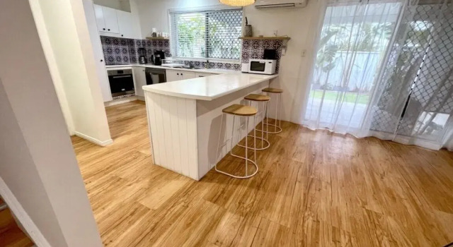 Номер Deluxe Coolangatta Surf & Stay 3 BR Townhouse