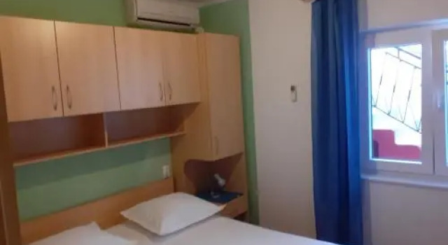 City Apartment Sara, Забронировать Апартаменты/квартира Макарска Biokovo Nature Park, рядом с Францисканский монастырь