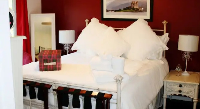 The Tartan House B & B, Rezerwuj Hotel Ajax Durham Region