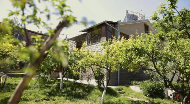 Guest house Hayi Tun, Book Pension Goris Syunik region