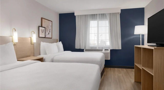 Четырёхместный номер Standard Spark By Hilton Albuquerque North I-25