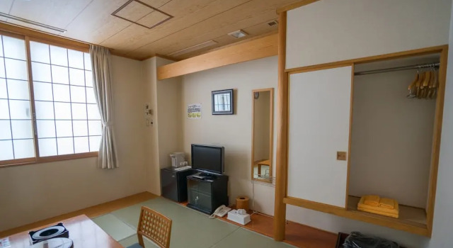 Sunflower Park Hotel Hokuryu Onsen, Rezervovat Hotel Hokuryu Japonsko