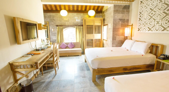 Семейный номер Deluxe Hoi An Pho Library Hotel