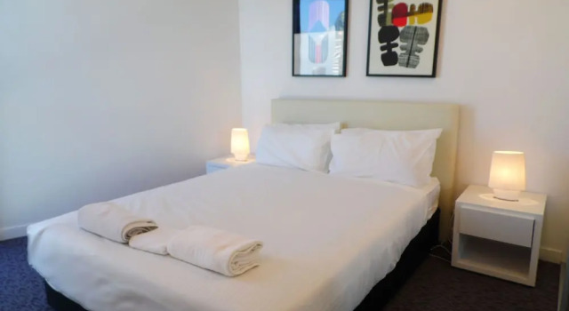 Апартаменты c 1 комнатой с балконом Royal Stays Apartments Docklands