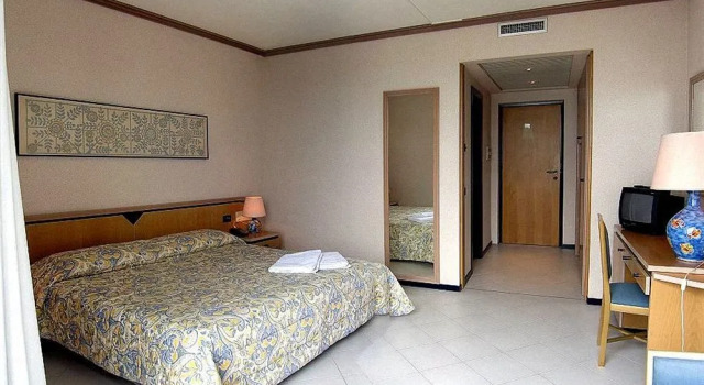 Hotel Club Solunto Mare, Prenota Hotel Casteldaccia Sicilia