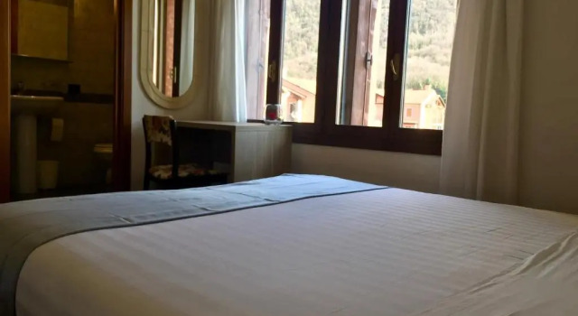 Двухместный номер Standard Albergo Isetta