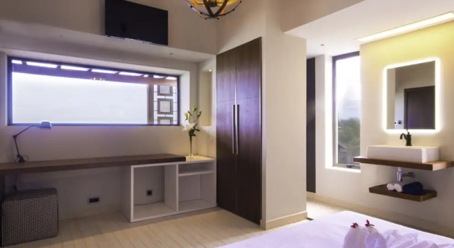 Двухместный номер Standard с видом на город Azure Beach Boutique Hotel