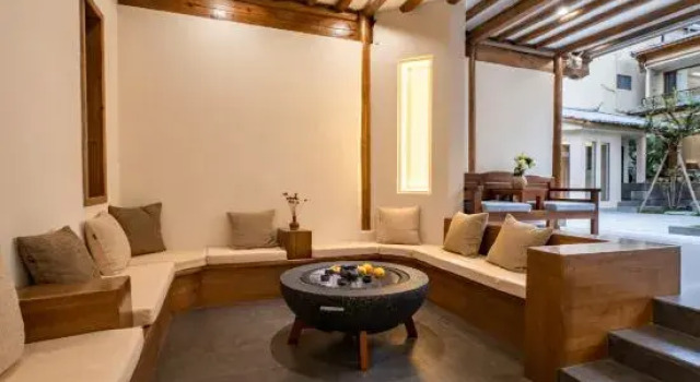 Yifangting homestay, Prenota Hotel Hotel a Dali con parcheggio, Parcheggio