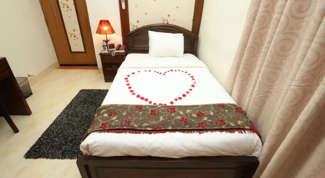Одноместный номер Deluxe с балконом Hotel Rose Garden