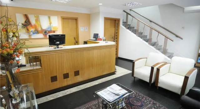 Rhuds Hotel, Забронировать Отель Консельейру-Лафаети Минас-Жерайс