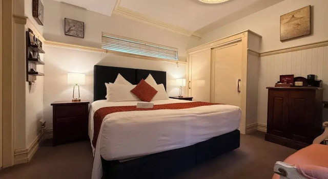 Номер Executive Cobb & Co Court Boutique Hotel