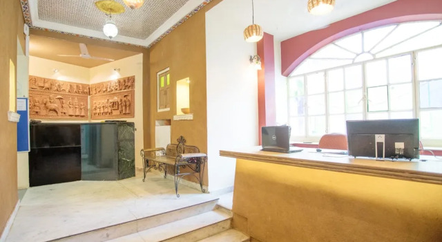 Hotel Udai Niwas By The Lake, Забронировать Отель Отели штата Раджастхана 3 звезды, 3*