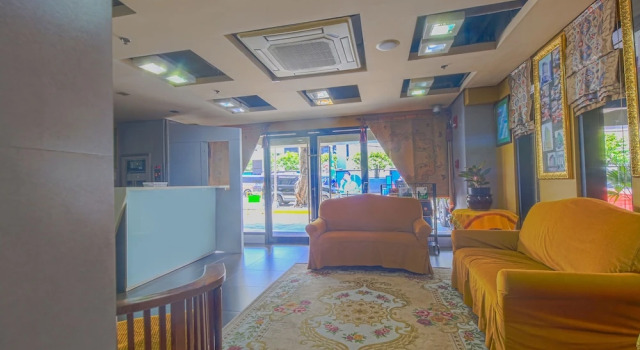 Super OYO Capital O 907 Ceo Flats, Prenota Hotel Makati City 