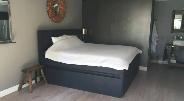Amsteldam Bed & Breakfast