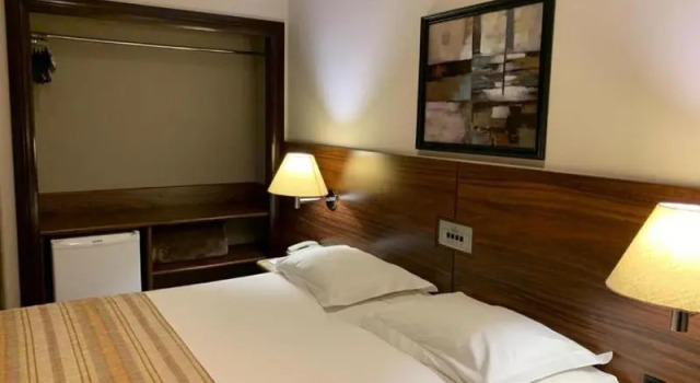 Двухместный номер Standard Bourbon Londrina Hotel