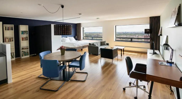Студия Пентхаус с видом на город The Penthouse At The Hague Tower