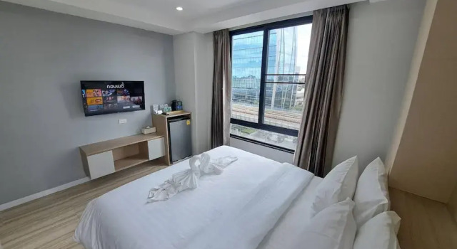 Номер Superior The Riski Hotel at Bangphlat Station SHA