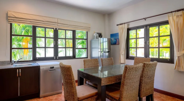 Orchid Paradise Homes OPV 05, Забронировать Дом для отпуска Отели провинции Прачуапкхирикхан с бассейном, Бассейн