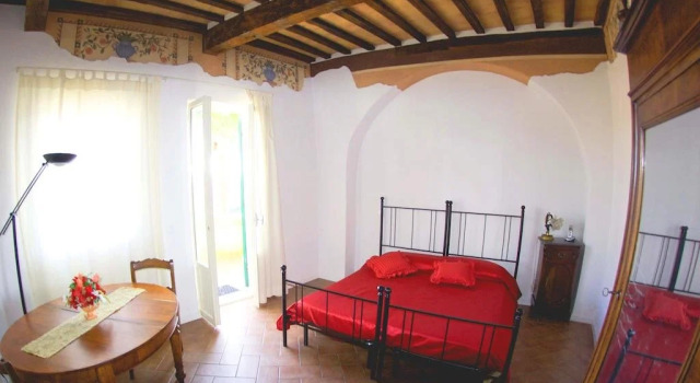 Lorenzini Rooms, Забронировать Отель Сиена Siena Area, рядом с Национальный музей этрусской археологии
